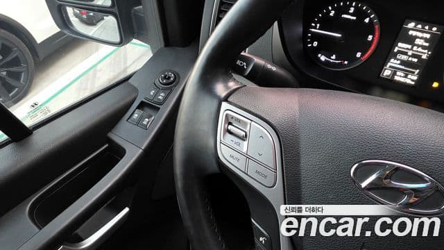 Hyundai 쏠라티 Luxury, 2023 18