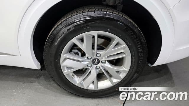 Genesis GV70, 2025 все фото