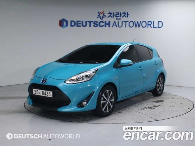 Toyota 프리우스 C, 2018 1