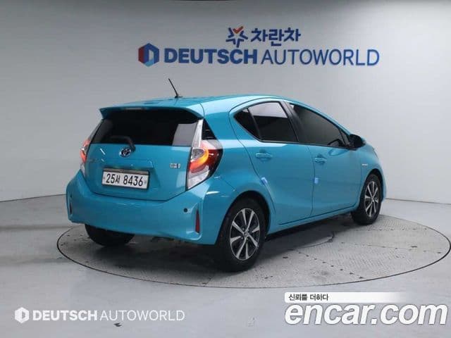 Toyota 프리우스 C, 2018 2