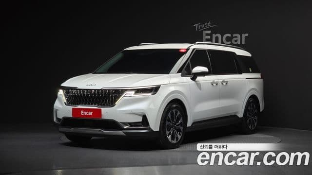 Kia Carnival 4세대 Signature, 2022 1
