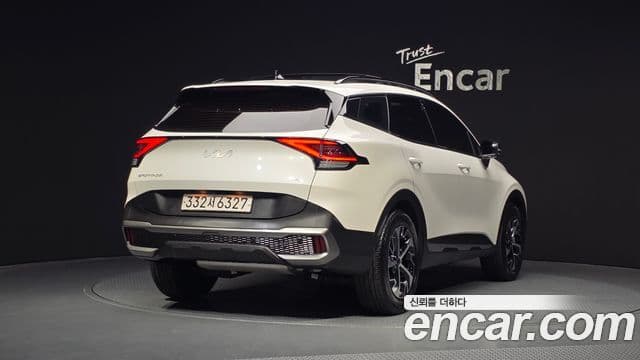 Kia Sportage 5세대 гибрид Signature Gravity 2WD, 2022 2