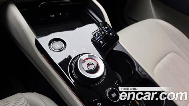 Kia Sportage 5세대 гибрид Signature Gravity 2WD, 2022 9