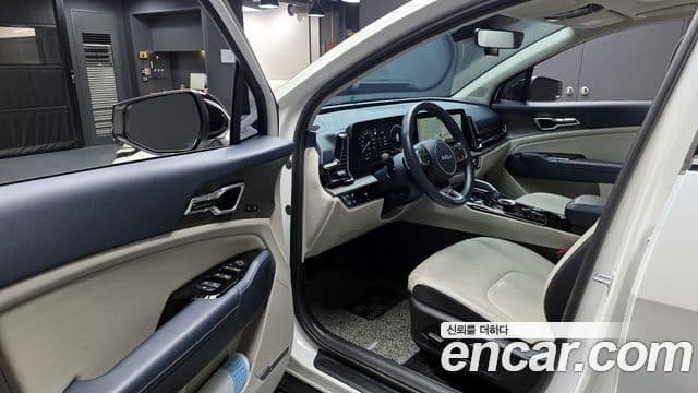 Kia Sportage 5세대 гибрид Signature Gravity 2WD, 2022 10