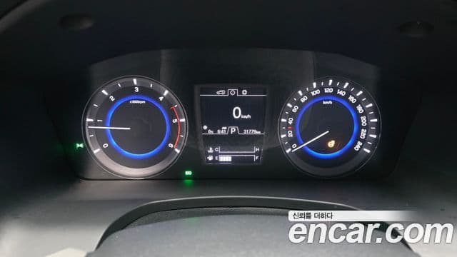 KG모빌리티(SsangYong) Rexton Sport Prestige, 2021 8