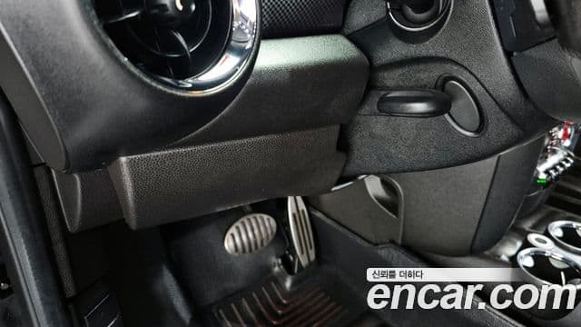 Mini Cooper S 로드스터, 2013 16