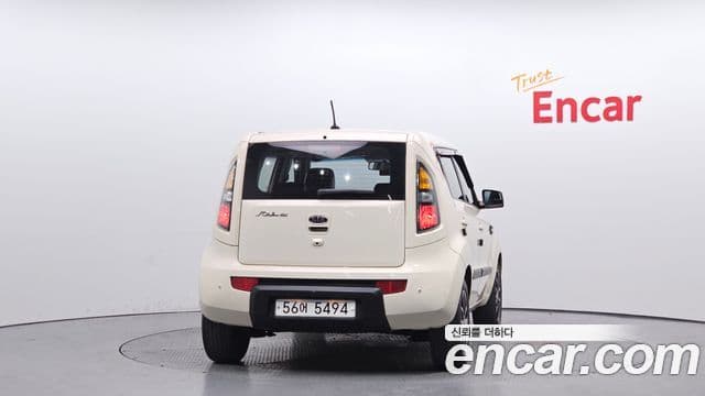 Kia Soul Safety, 2011 4