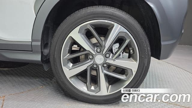 Hyundai Kona Modern Art, 2019 все фото