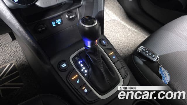 Hyundai Kona Modern Art, 2019 9