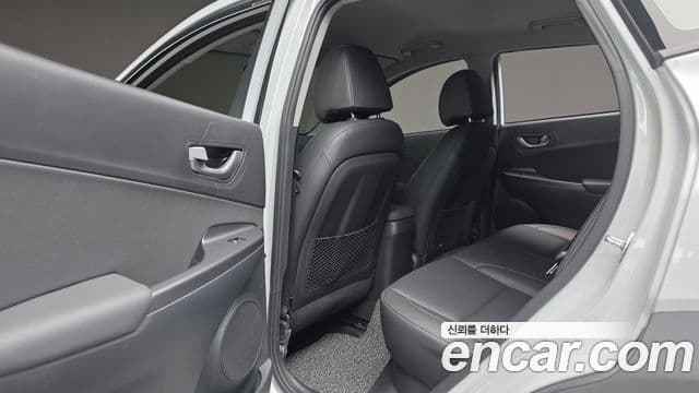 Hyundai Kona Modern Art, 2019 18