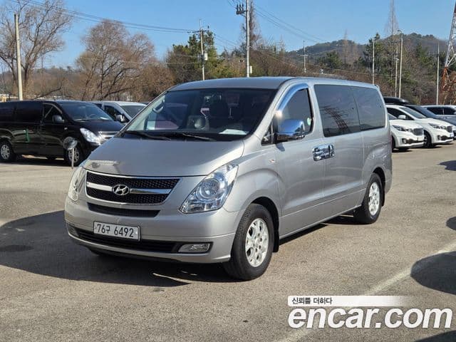 Hyundai Grand Starex CVX Luxury, 2015 1