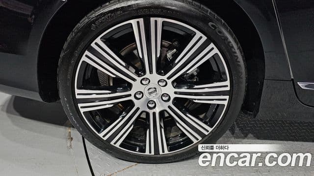 Volvo S90 B6 AWD Ultimate Bright, 2024 все фото