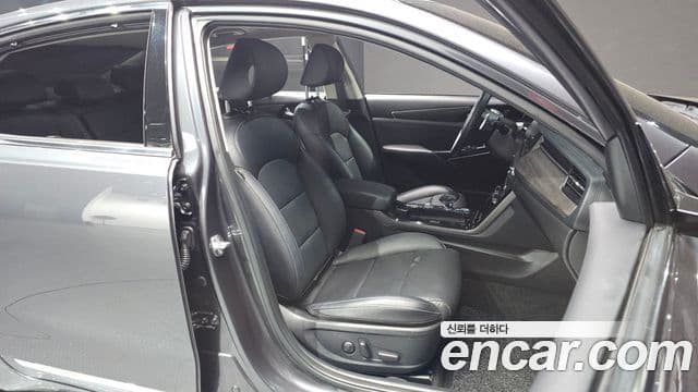 Kia K7 Premier Prestige, 2020 10