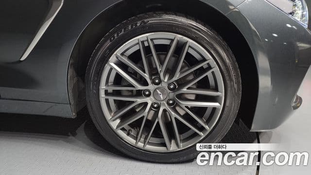 Genesis G70 Elite, 2019 все фото