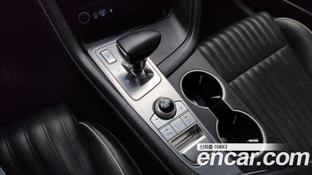 Genesis G70 Elite, 2019 9