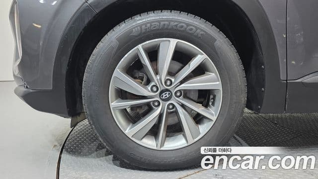 Hyundai Santa Fe TM Exclusive, 2019 все фото