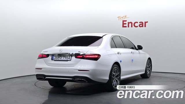 Mercedes-Benz E-класс W213 AMG Line, 2021 2