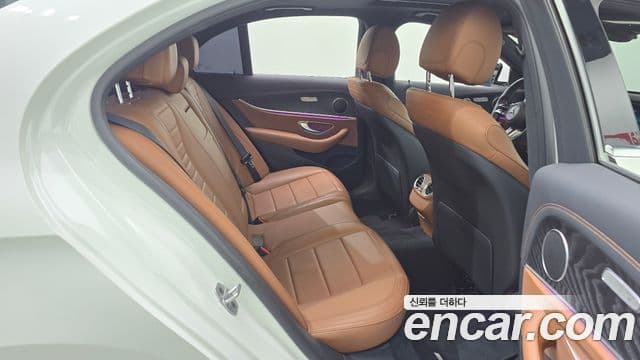 Mercedes-Benz E-класс W213 AMG Line, 2021 12