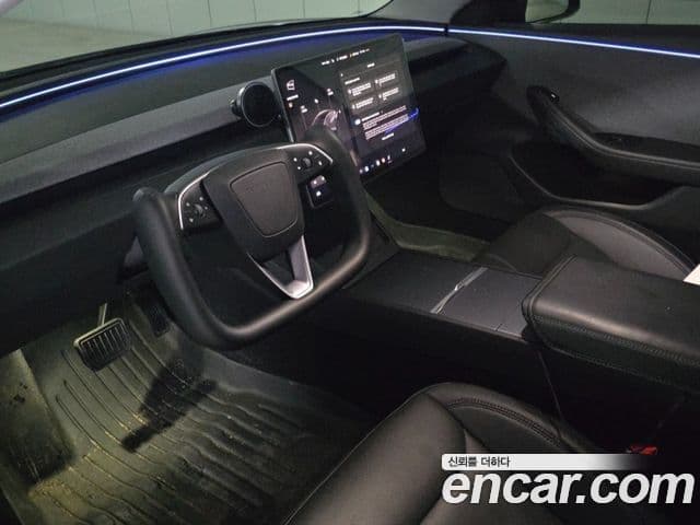 Tesla модель 3, 2025 10