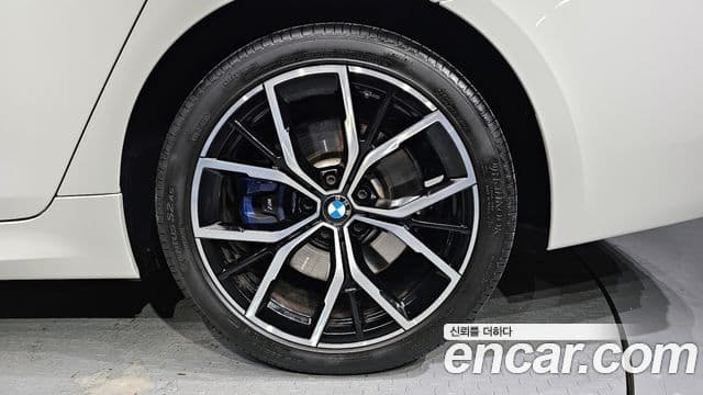 BMW 5시리즈 (G30) 530e M Sport, 2021 все фото