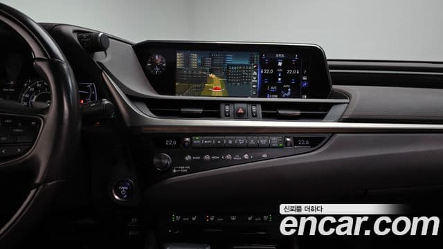Lexus ES300h 7세대 Luxury Plus, 2019 14