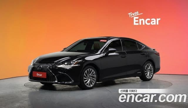 Lexus ES300h 7세대 Luxury Plus, 2019 1