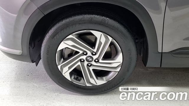 Hyundai The / новый New Santa Fe Exclusive, 2023 7