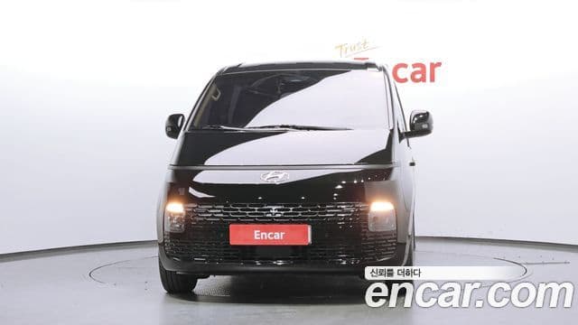 Hyundai Staria Modern, 2022 3