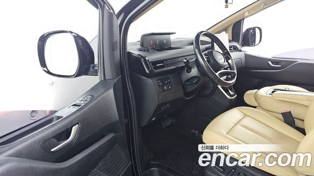 Hyundai Staria Modern, 2022 11