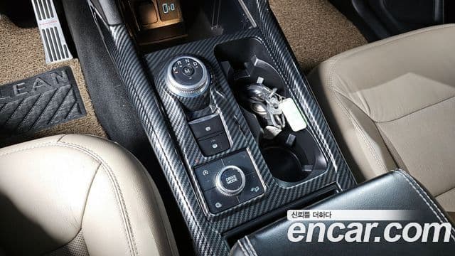 Ford Explorer 6세대 2.3 Limited 4WD, 2020 9