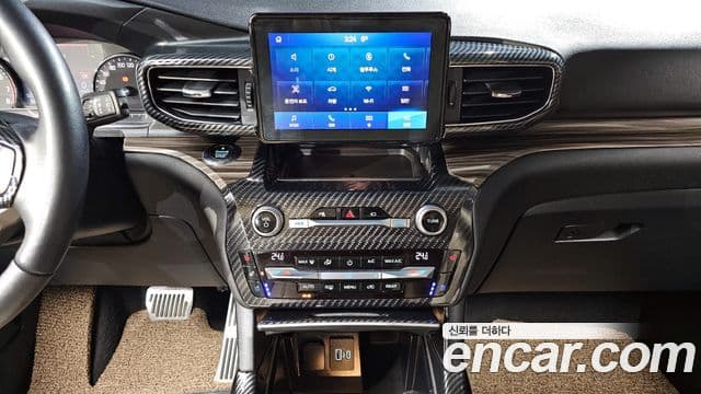 Ford Explorer 6세대 2.3 Limited 4WD, 2020 15