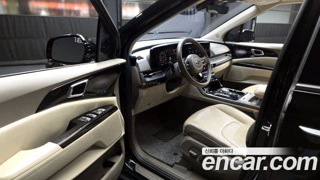 Kia Carnival 4세대 Signature, 2021 10
