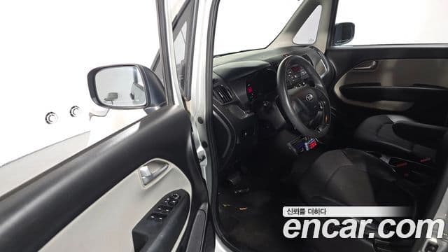 Kia Ray фургон / люксовая версия, 2013 11