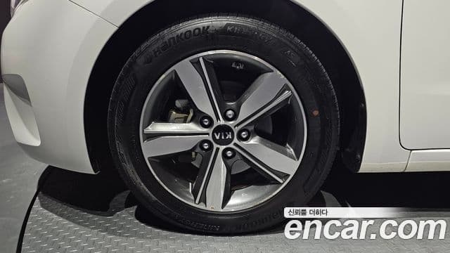 Kia The / новый New K3 Style, 2018 все фото