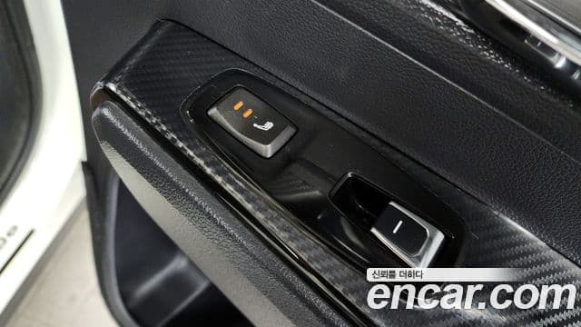 KG모빌리티(SsangYong) Korando EV (이모션) E5, 2022 19