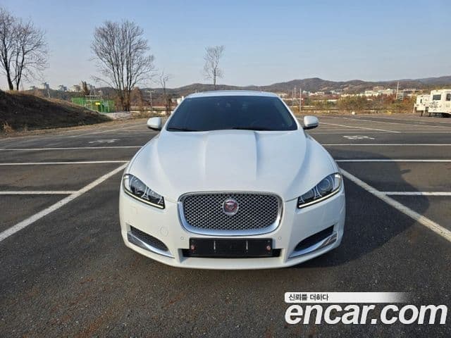 Jaguar New XF X250, 2015 1