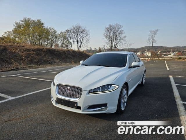 Jaguar New XF X250, 2015 3