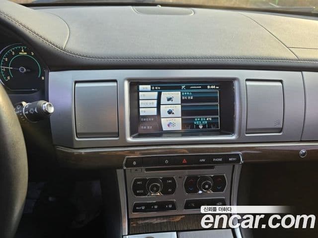 Jaguar New XF X250, 2015 7