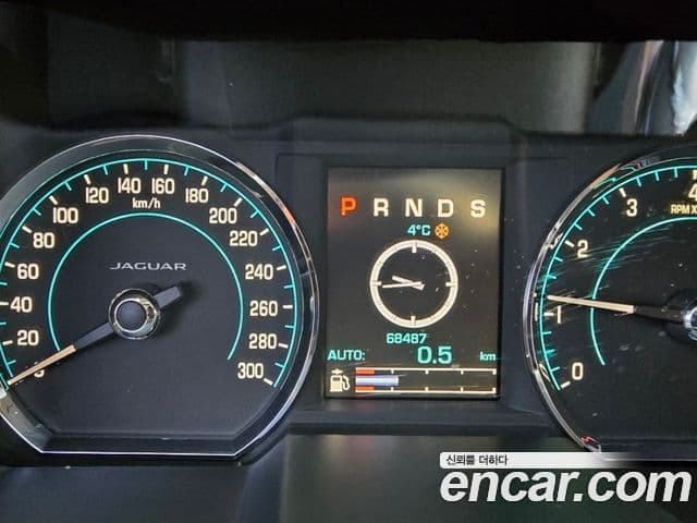 Jaguar New XF X250, 2015 8