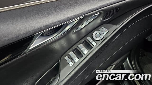 Genesis G80 (RG3) бензин 2.5 турбо 2WD, 2021 19