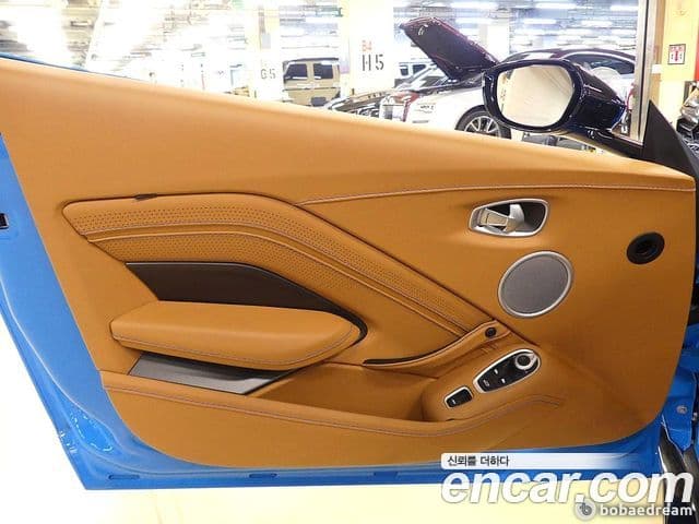 Aston Martin 밴티지 2세대 4.0 V8 Roadster, 2022 10