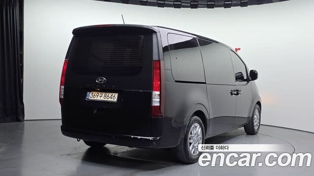 Hyundai Staria Modern, 2022 2