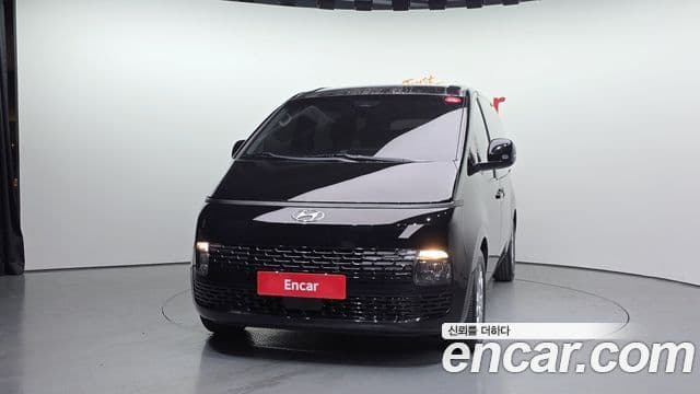 Hyundai Staria Modern, 2022 3