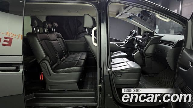 Hyundai Staria Modern, 2022 20