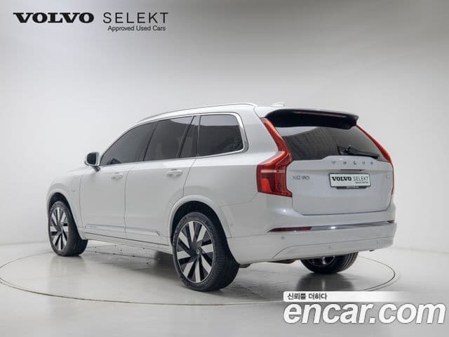 Volvo XC90 2세대 T8 Ultimate Bright гибрид, 2024 4
