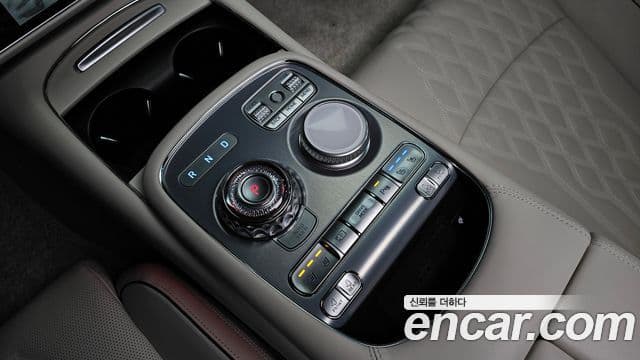 Genesis G90 (RS4) бензин 3.5 турбо e-S/C AWD LWB, 2025 9