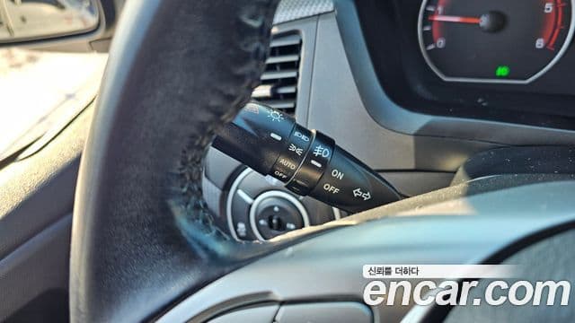 KG모빌리티(SsangYong) Korando Sport Fashion, 2015 15