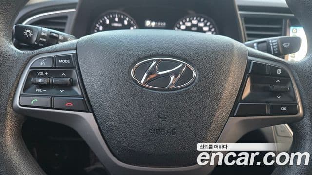 Hyundai Avante AD 1.6 GDI Value Plus, 2018 16