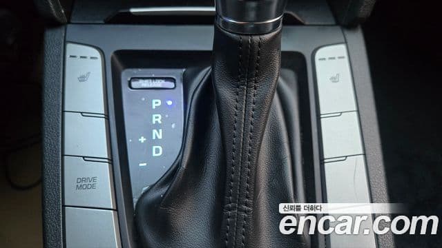 Hyundai Avante AD 1.6 GDI Value Plus, 2018 17