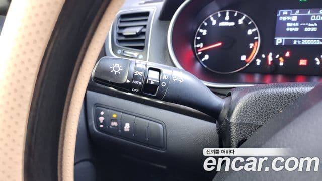 Kia The / новый New K7 Luxury, 2014 18